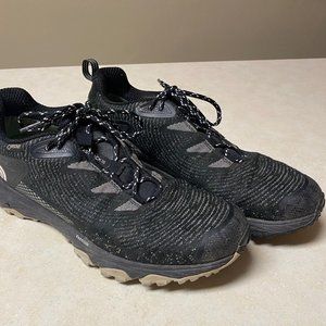 Northface Waterproof trail shoes - Women's